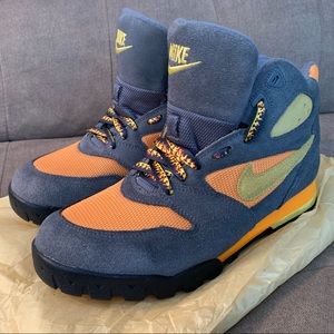 Men Nike Hike Boots